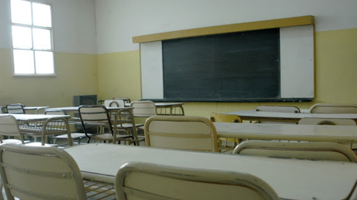 Paro nacional y movilización docente en reclamo de apertura de paritarias
