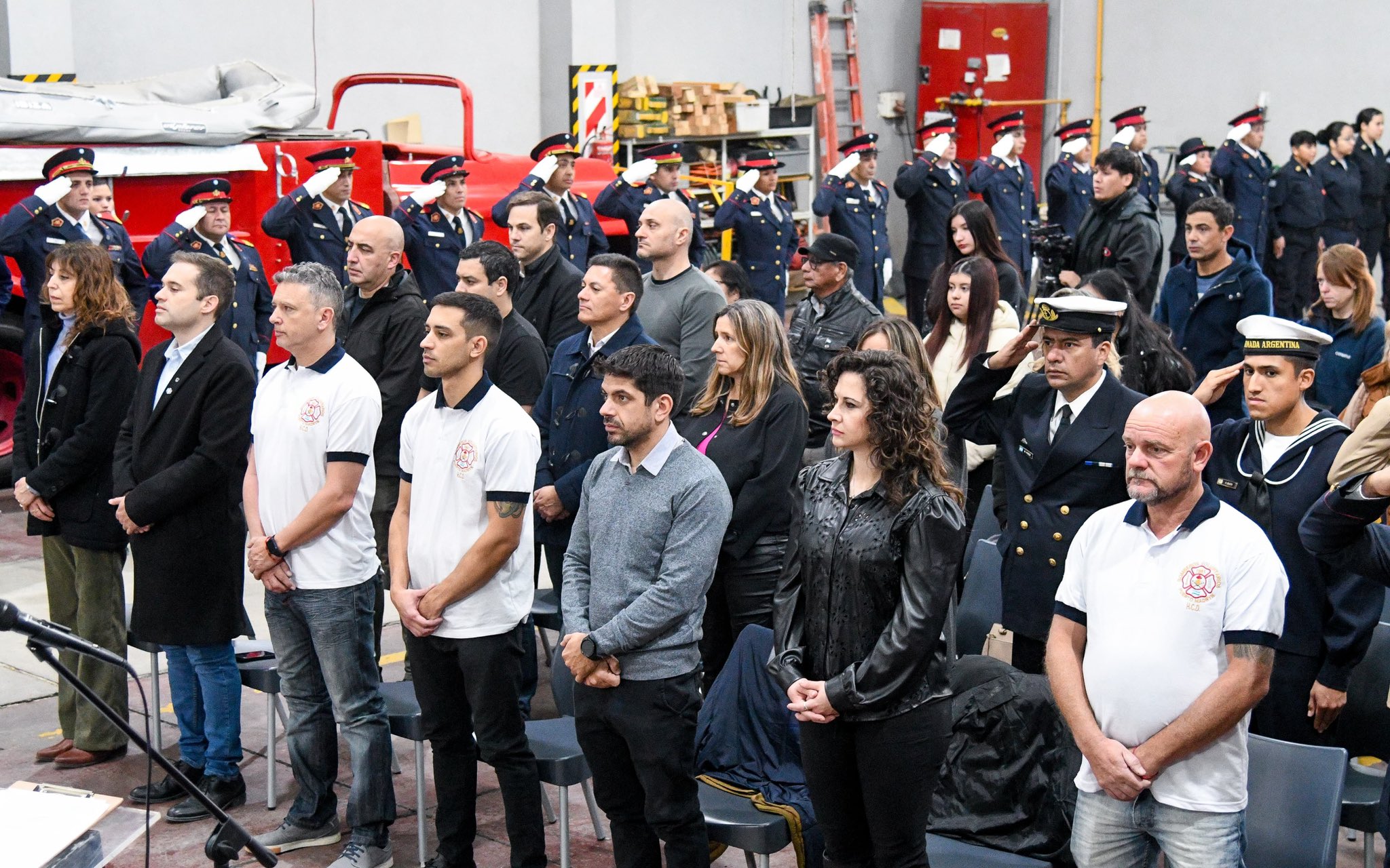 Bomberos Voluntarios de Madryn conmemoraron 141 años de historia y servicio