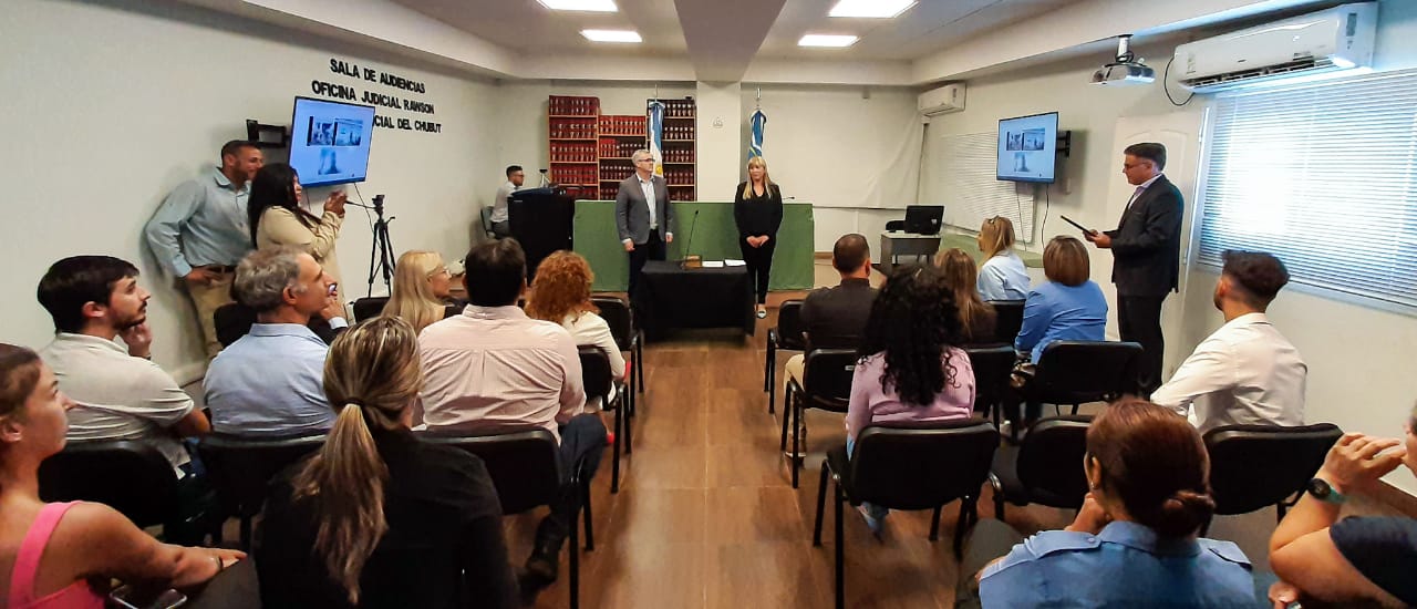 Juicio oral por un hurto durante un festival folclórico en Rawson