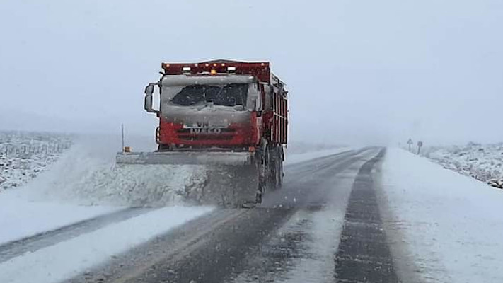 Nieve y hielo en las rutas de Chubut
