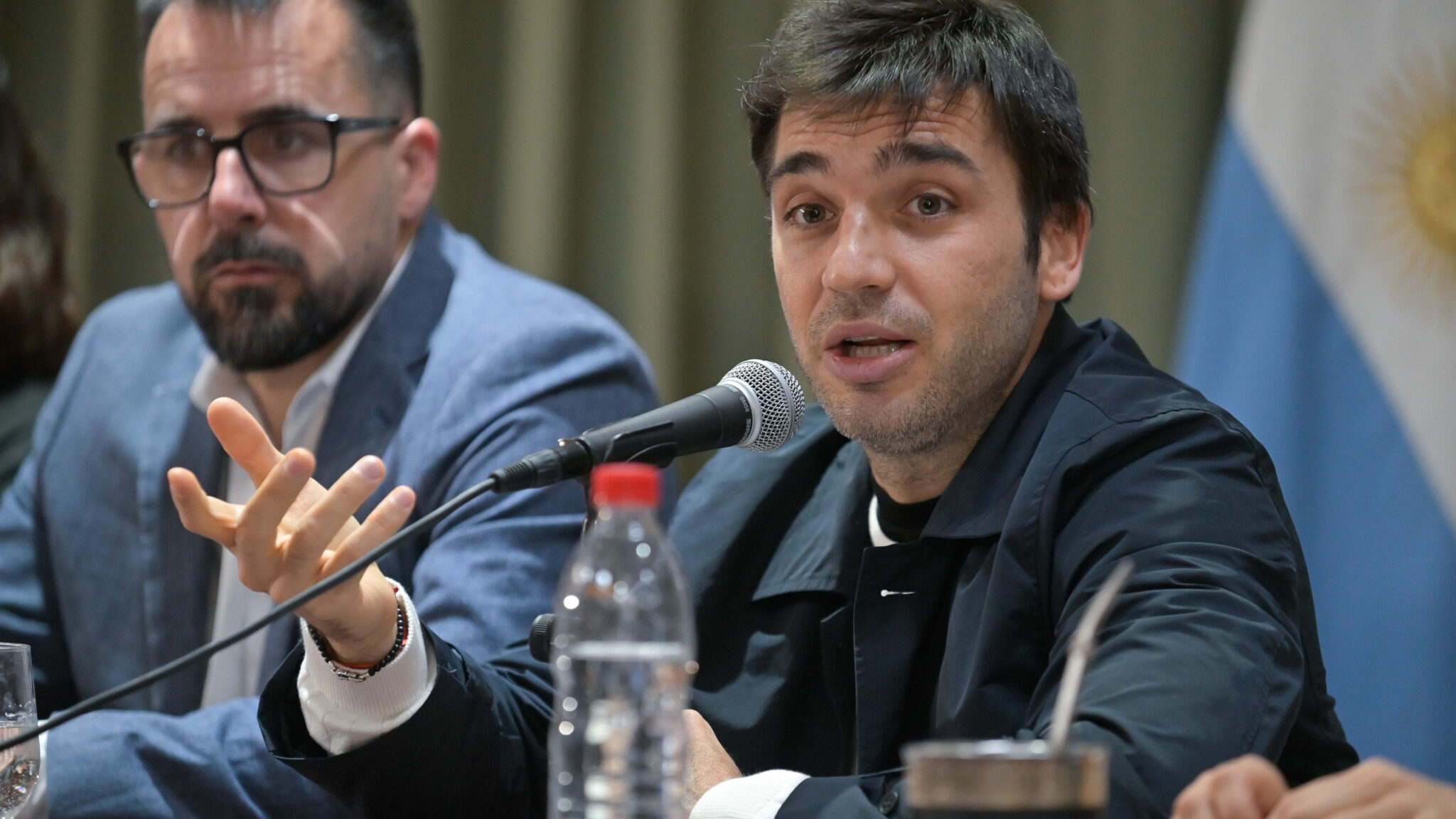 Torres se llevó a todo su gabinete a Esquel