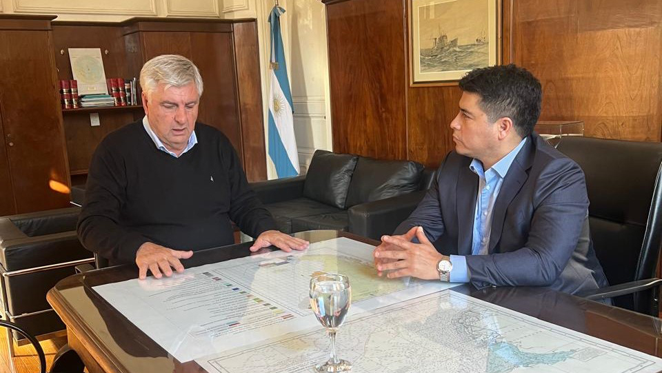 Vidal propuso alivios fiscales para sostener la actividad langostinera