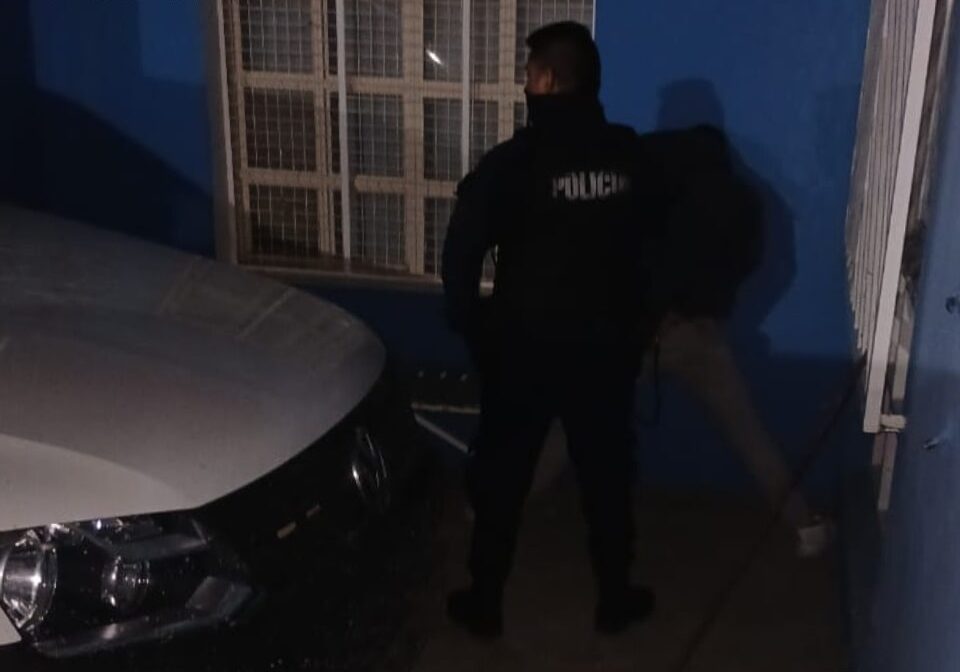 Dos hombres fueron detenidos tras intentar robar en un Centro de Salud