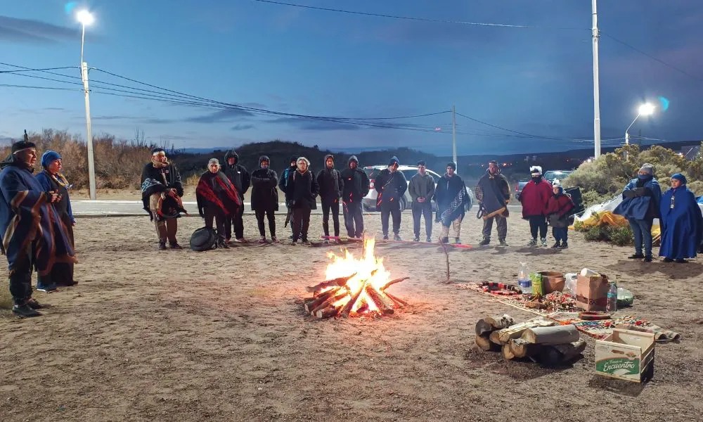 Rogativa Mapuche Tehuelche dio inicio a los actos conmemorativos en Puerto Madryn