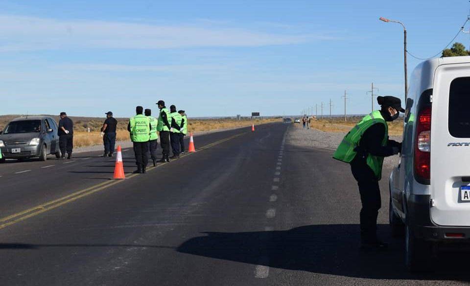 Imputaron a un camionero por dañar conos viales en Arroyo Verde