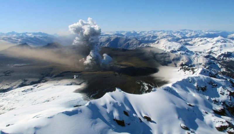 Serie de temblores en el volcán Hudson obliga a reforzar monitoreo en la Patagonia