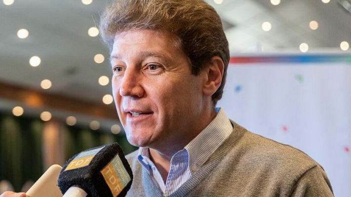 Gustavo Melella acusó a Javier Milei de repartir fondos «a los amigos”