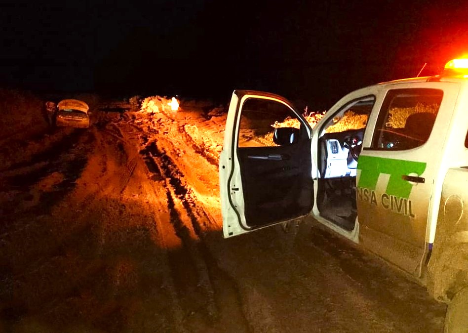 Rescatan a turistas varados en cercanías de Puerto Madryn