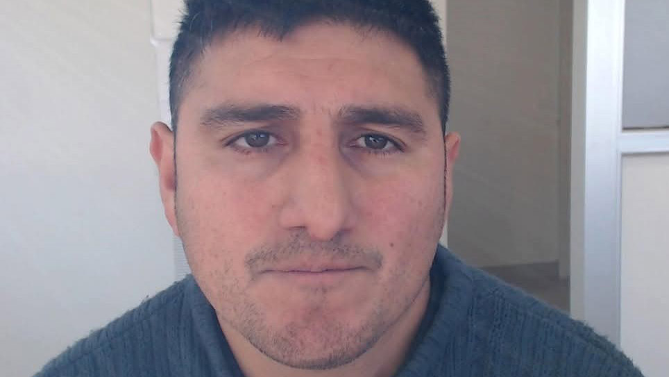 La amenazó con enterrarla en el patio y la golpeó hasta dejarla inconsciente