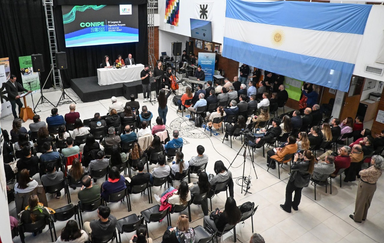 Madryn podría tener el primer puerto azul de Argentina