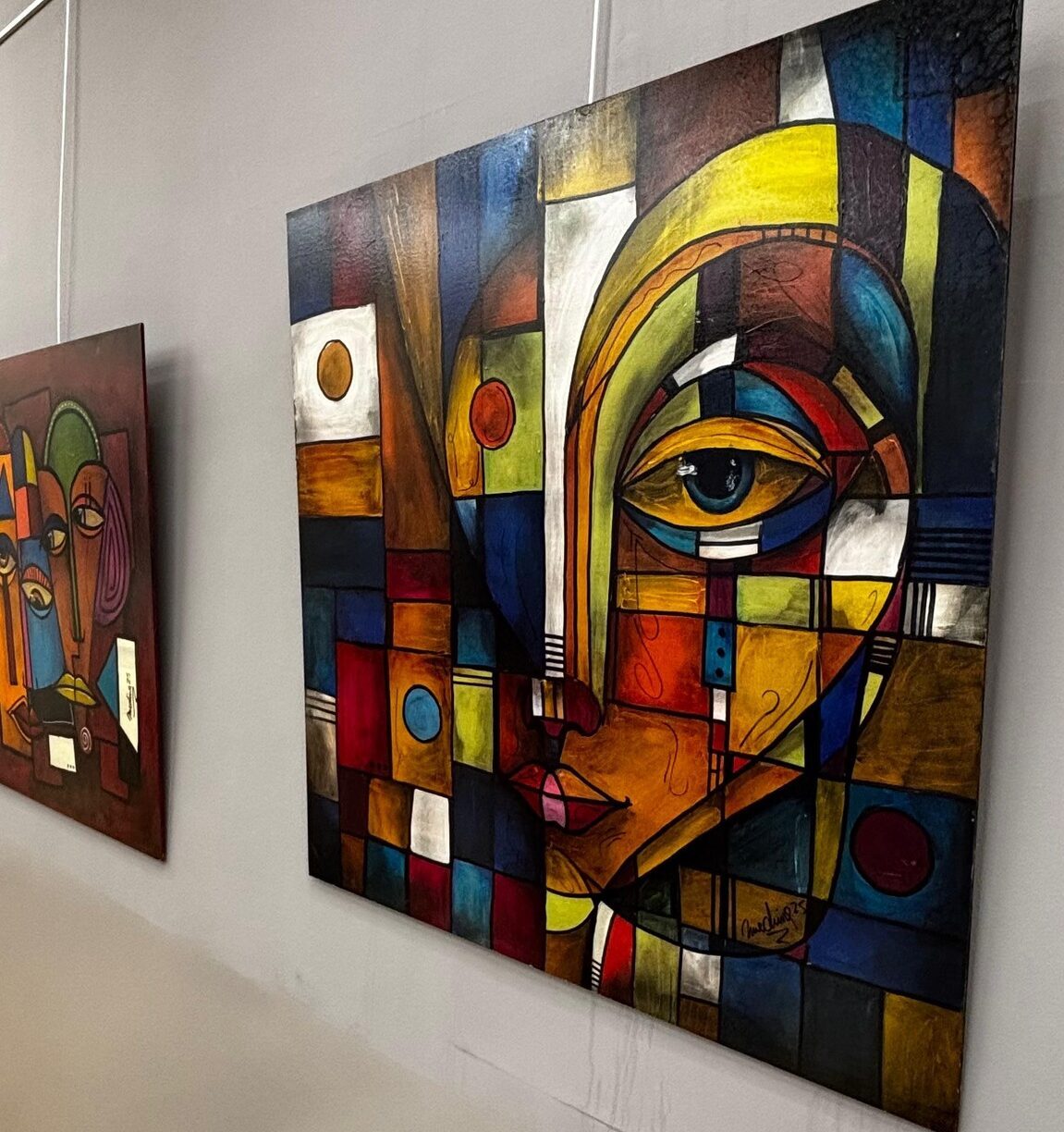 Se inauguró la muestra “Desde lo roto” de Diego Medina