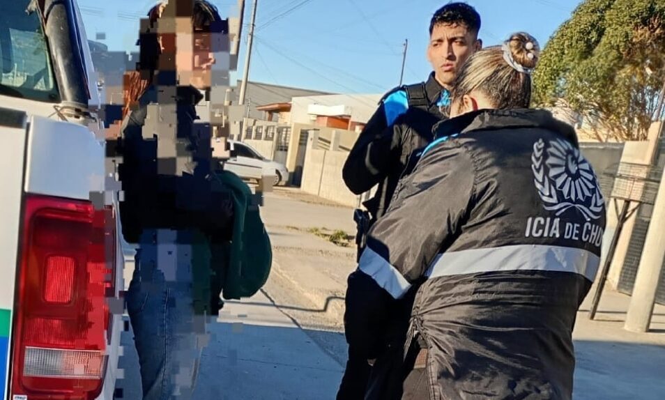 Detienen a una mujer con pedido de captura durante un control en Comodoro