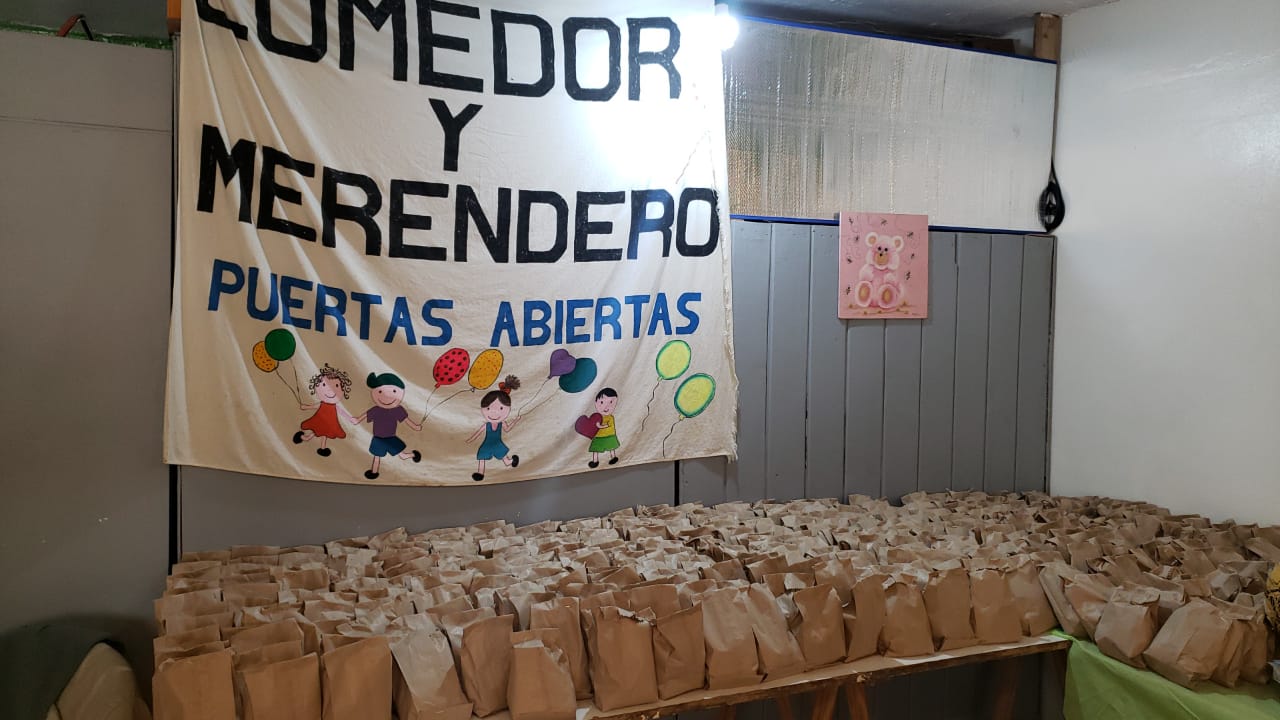 El comedor “Puertas Abiertas” celebra ocho años con un triple festejo solidario