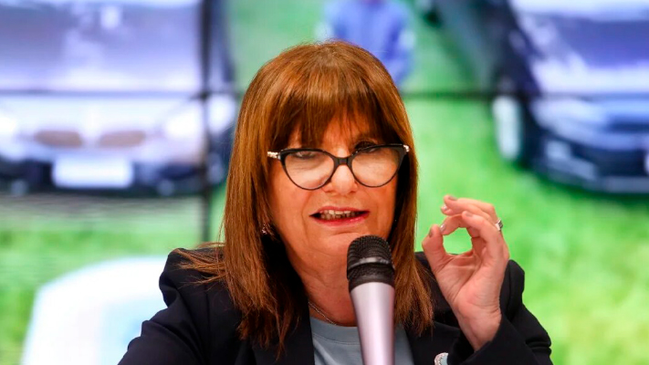 Bullrich firmará un acuerdo de cooperación con el FBI