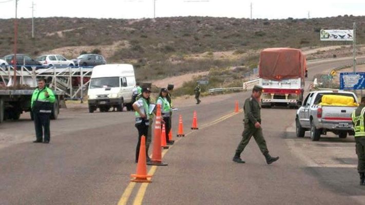Detectan en el ingreso a Chubut un auto implicado en hechos delictivos