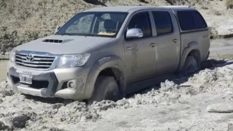Hallaron la camioneta de la pareja desaparecida en Comodoro Rivadavia