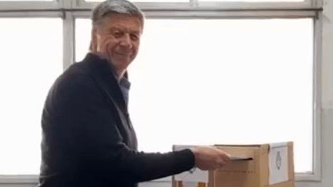 Menna convocó a votar para «garantizar la vigencia del sistema democrático»
