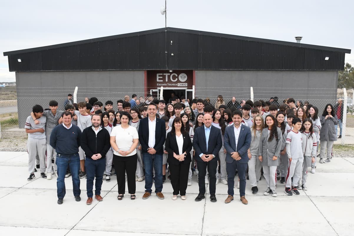 La escuela de la CAMAD inició las obras de su SUM