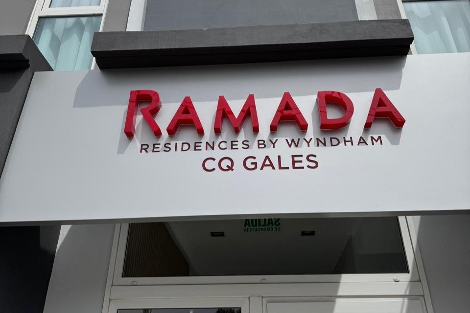 Ramada llega a Puerto Madryn: ¿Cómo funcionan los modernos hoteles sin recepción?
