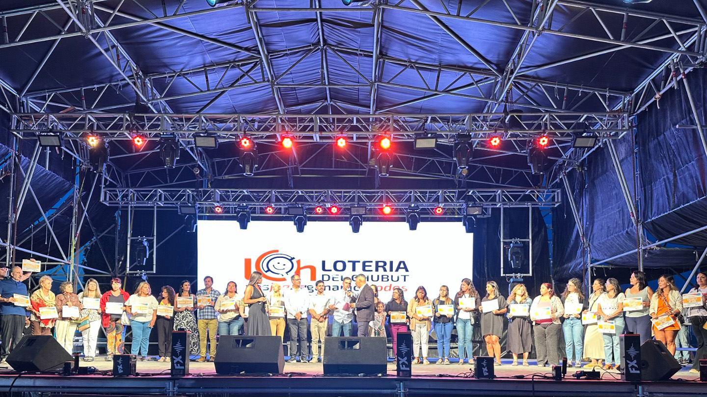 El Telebingo Chubutense se suma a la 38° Fiesta Nacional de la Fruta Fina en El Hoyo