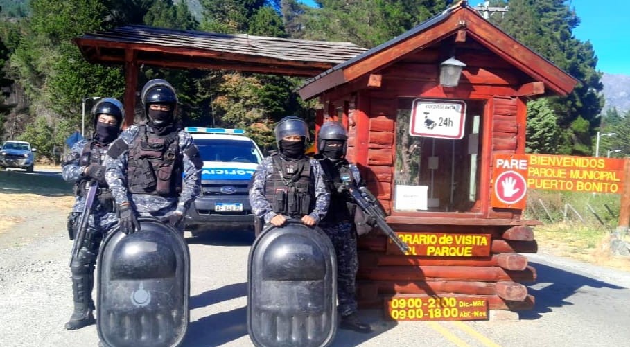 La Policía del Chubut retiró explosivos del Lago Epuyén
