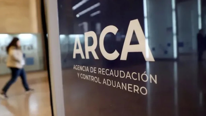 Ganancias: ARCA detectó irregularidades y comenzó a intimar a empresas y empleados por datos «inflados»