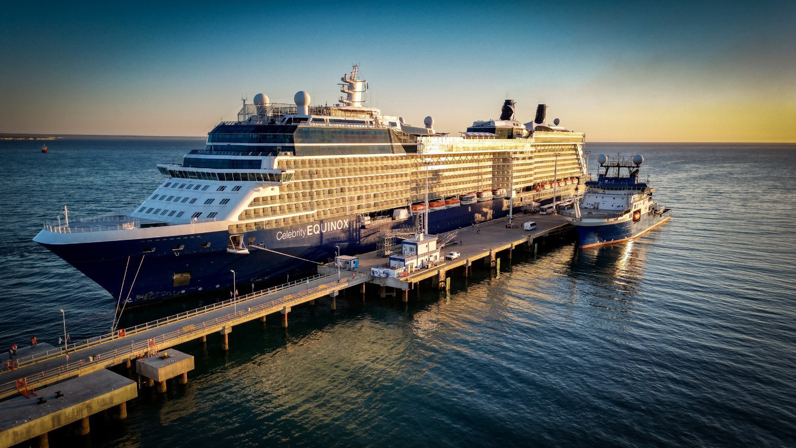 El Celebrity Equinox en Puerto Madryn