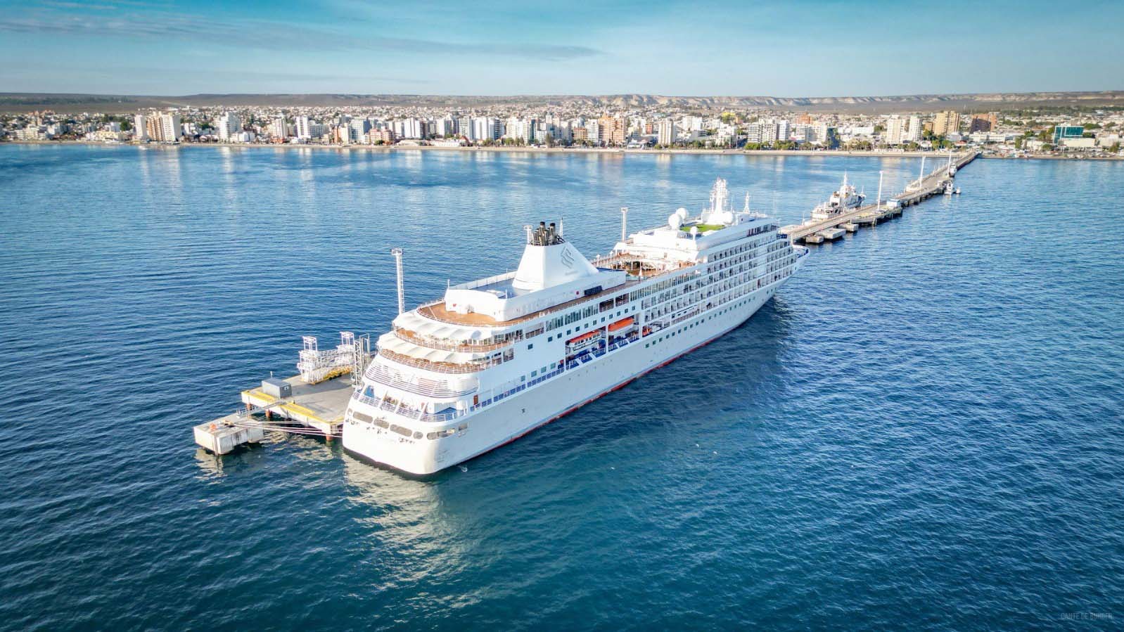 El Silver Whisper arribó a Puerto Madryn