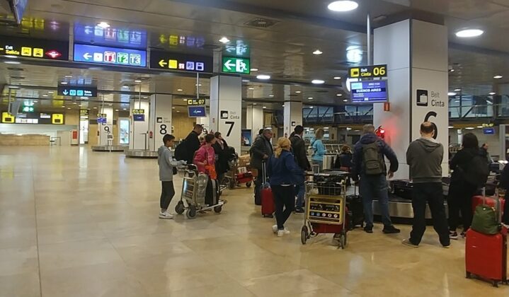 El turismo emisivo creció 43%