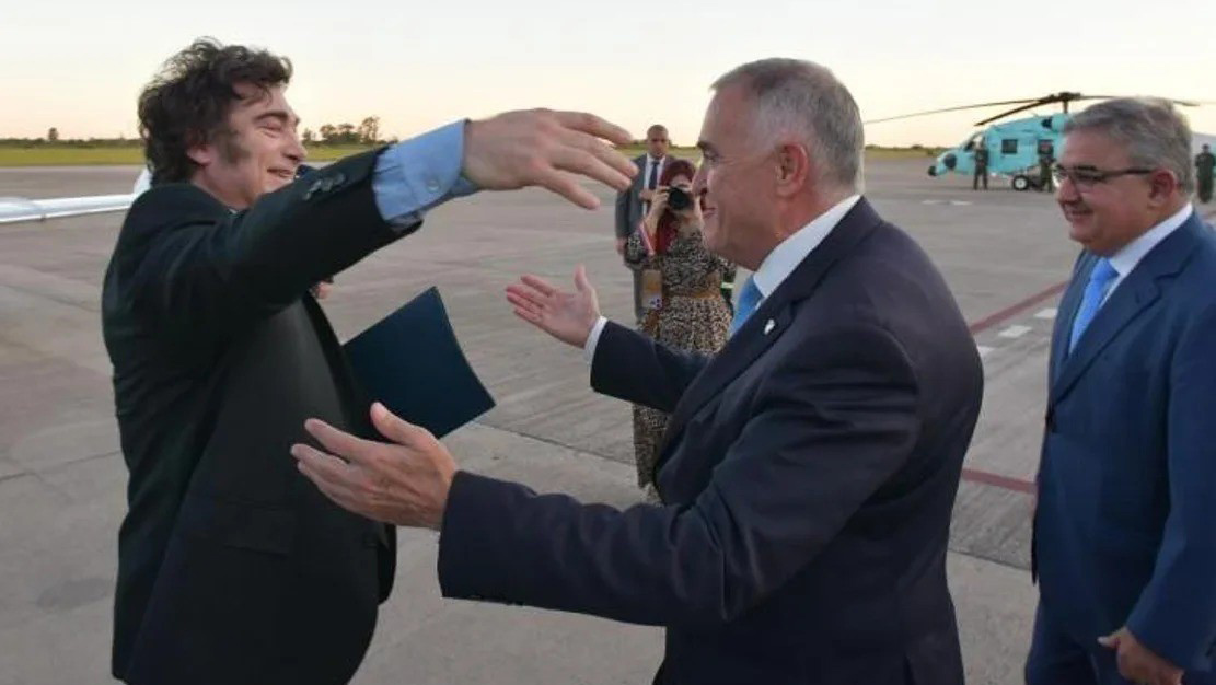Milei lleva el ‘Tour de la Gratitud’ a Tucumán