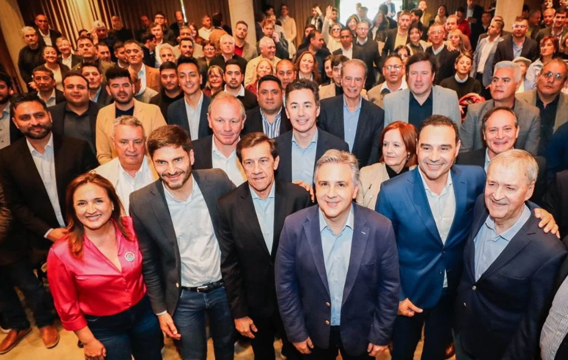 Crece la incógnita sobre la respuesta de los gobernadores frente a la reforma laboral
