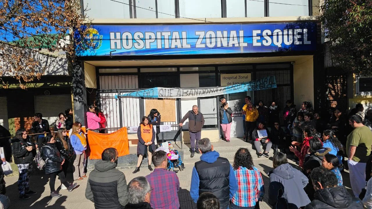 Convocan a un abrazo simbólico en el hospital de Esquel