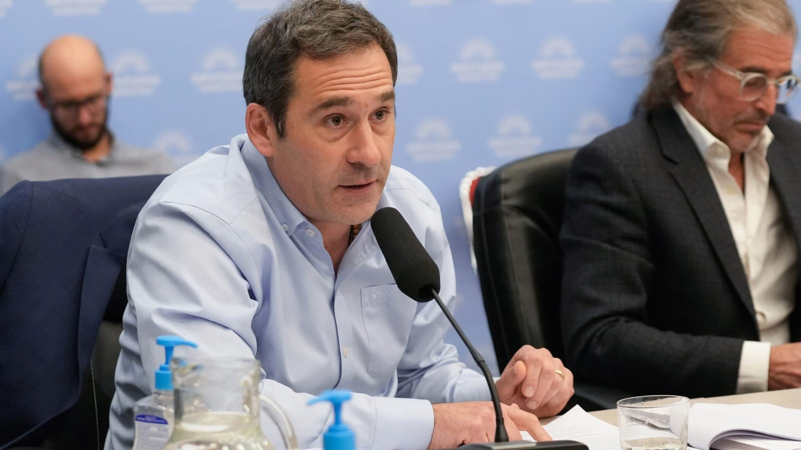 Luque rechazó la reforma energética y advirtió el impacto en las familias patagónicas