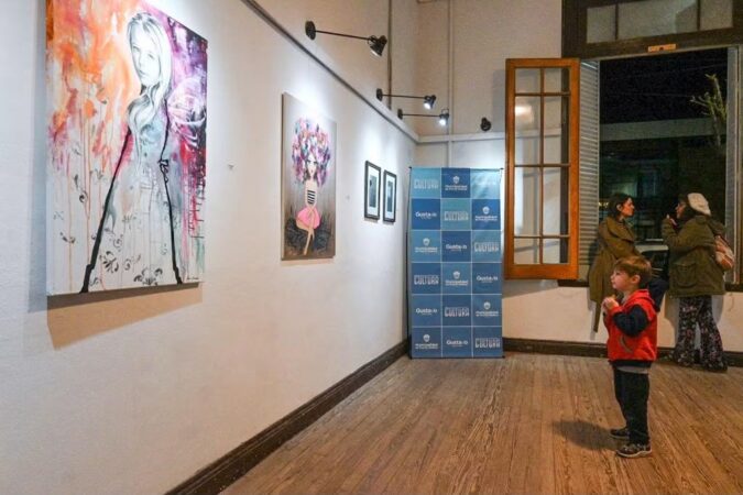 Convocan a las escuelas de Puerto Madryn para la muestra “Huellas de infancias”