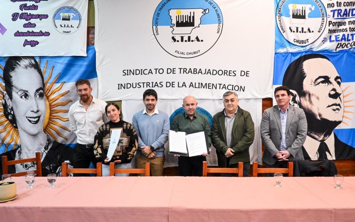 Acuerdo para la terminalidad educativa de trabajadores de la pesca en Puerto Madryn