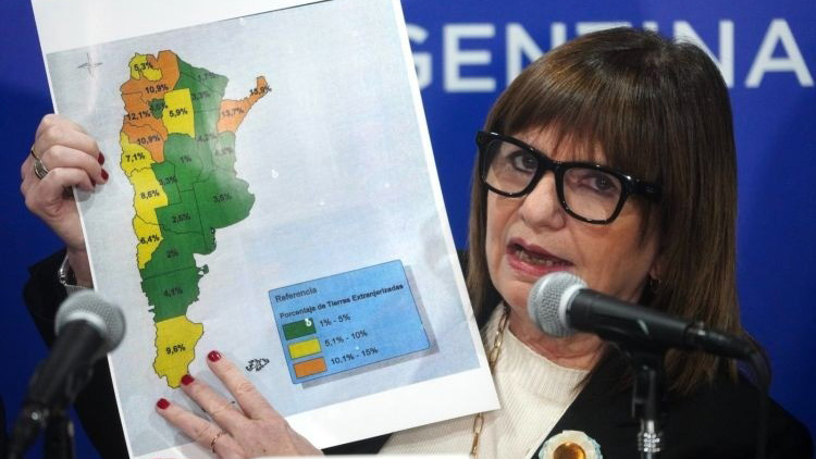 Bullrich ratificó que buscarán elevar a 25% la posibilidad de extranjerización de tierras
