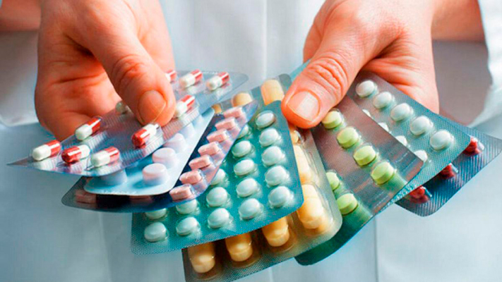 Medicamentos hasta cuatro veces más caros en Argentina